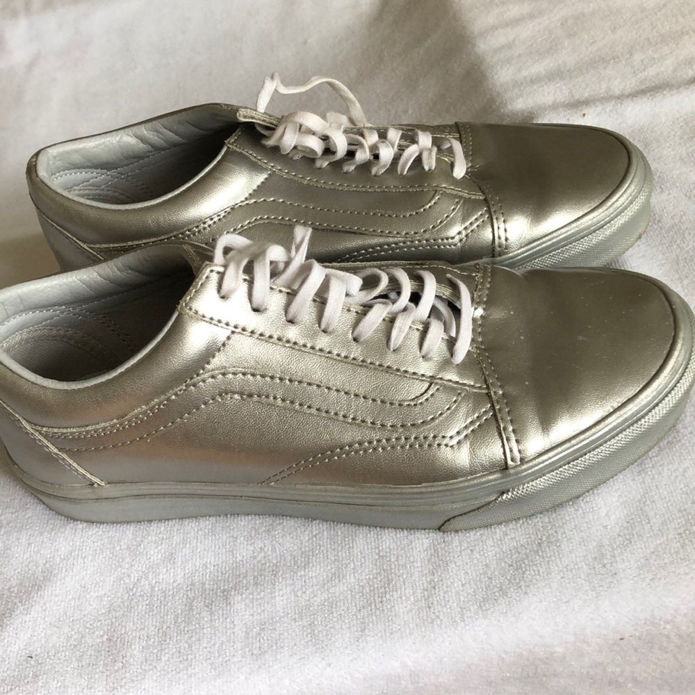 COPY - Silver Vans